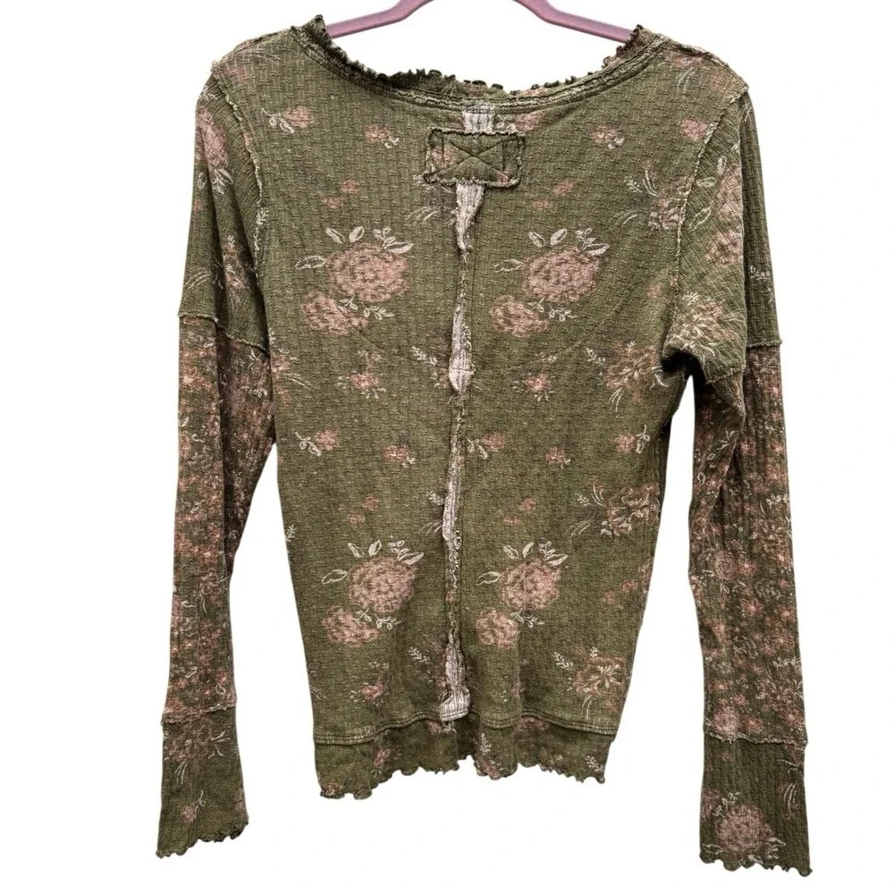 Free People We The Free Front Knot Floral Thermal Top Olive Green Size L‎ Boho